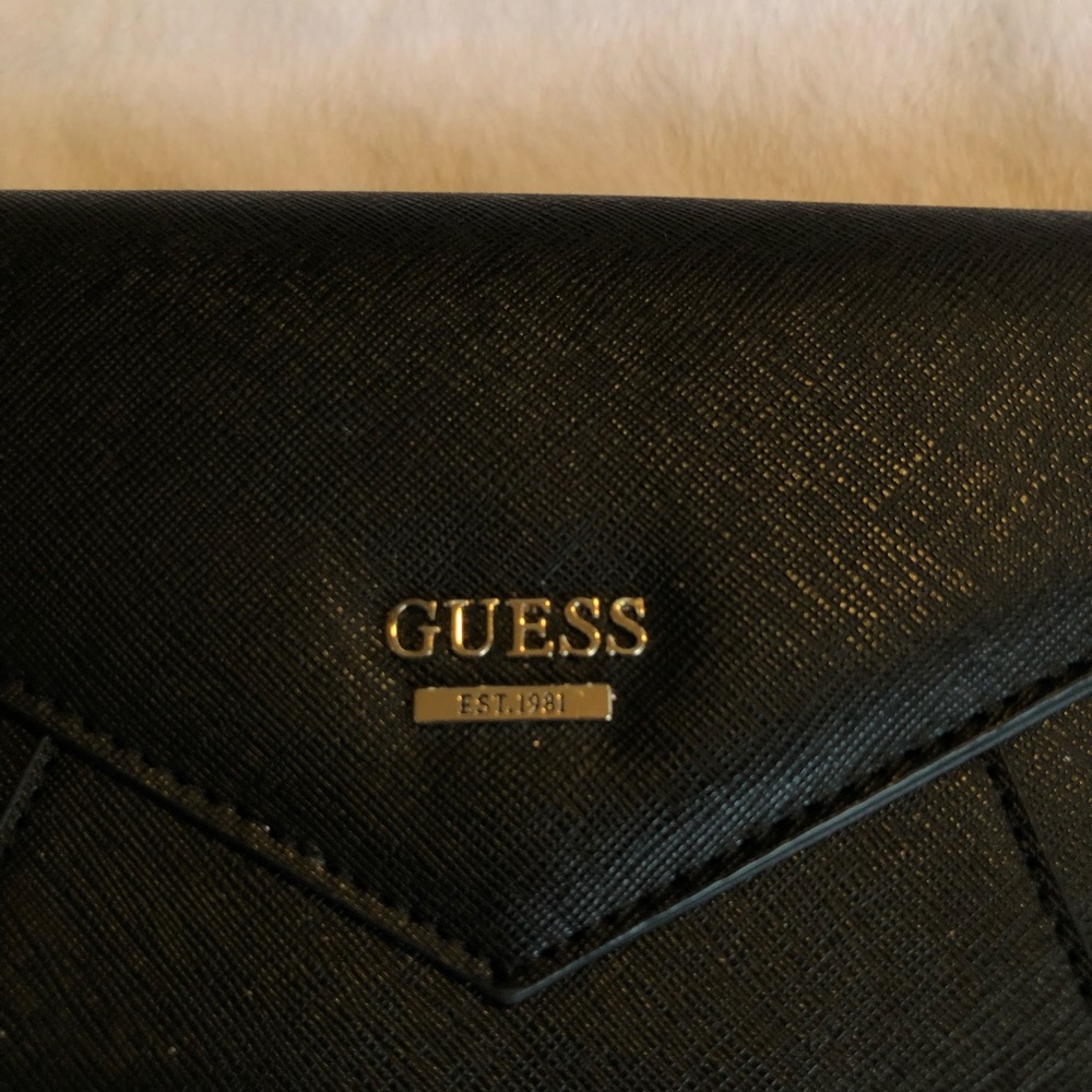 Guess wallet - Picture 2 of 8